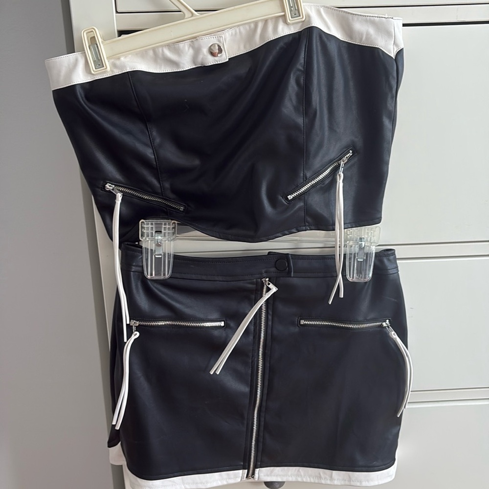 Black and White two piece set